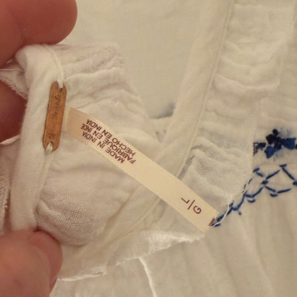 Free People White Maxi Magda Dress with Blue Floral Embroidery /Large/ Excellent - Picture 10 of 13